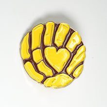 Load image into Gallery viewer, Concha Amor (Yellow)