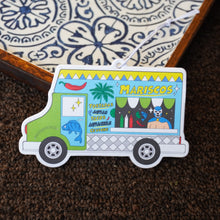 Load image into Gallery viewer, Lonchera con Luchadores (Playas (Ocean) Scented) Air Freshener