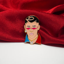 Load image into Gallery viewer, Conejo Love Pin