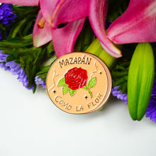 Load image into Gallery viewer, Mazapan Flor Pin