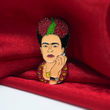 Load image into Gallery viewer, Frida Cigar Pin