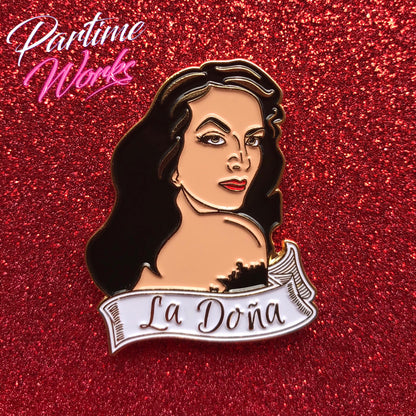 Maria (La Doña) Pin